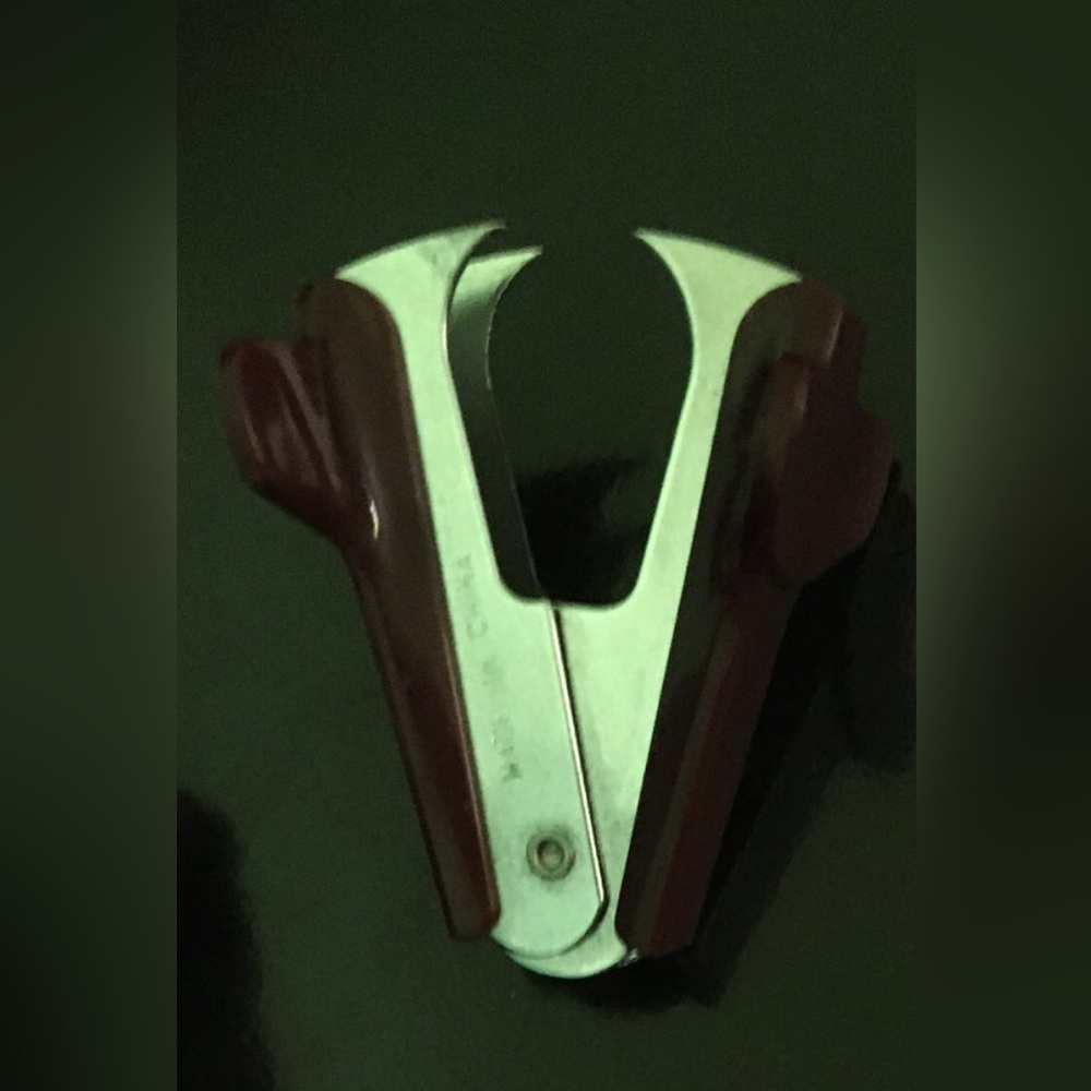 Staple remover